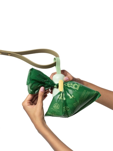 Earth Rated Poop Bag Holder Unscented With 15 Recycled Poop Bags