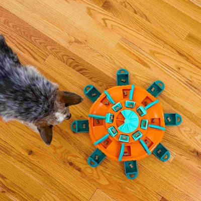 Nina Ottosson Tower Of Treats Orange / Blue